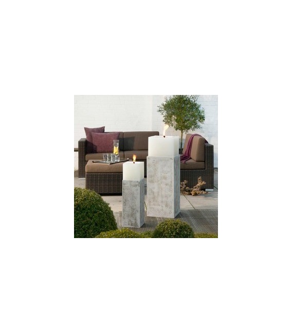 Bougie carrée 15 cm – Déco moderne et lumière douce
