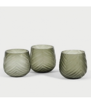 Vase en verre coupe en V